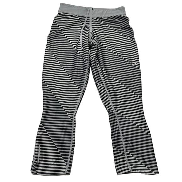 NIKE Dri Fit Capri Leggings Women Size S Gray Stripe Athleisure Running Gym - Picture 1 of 8